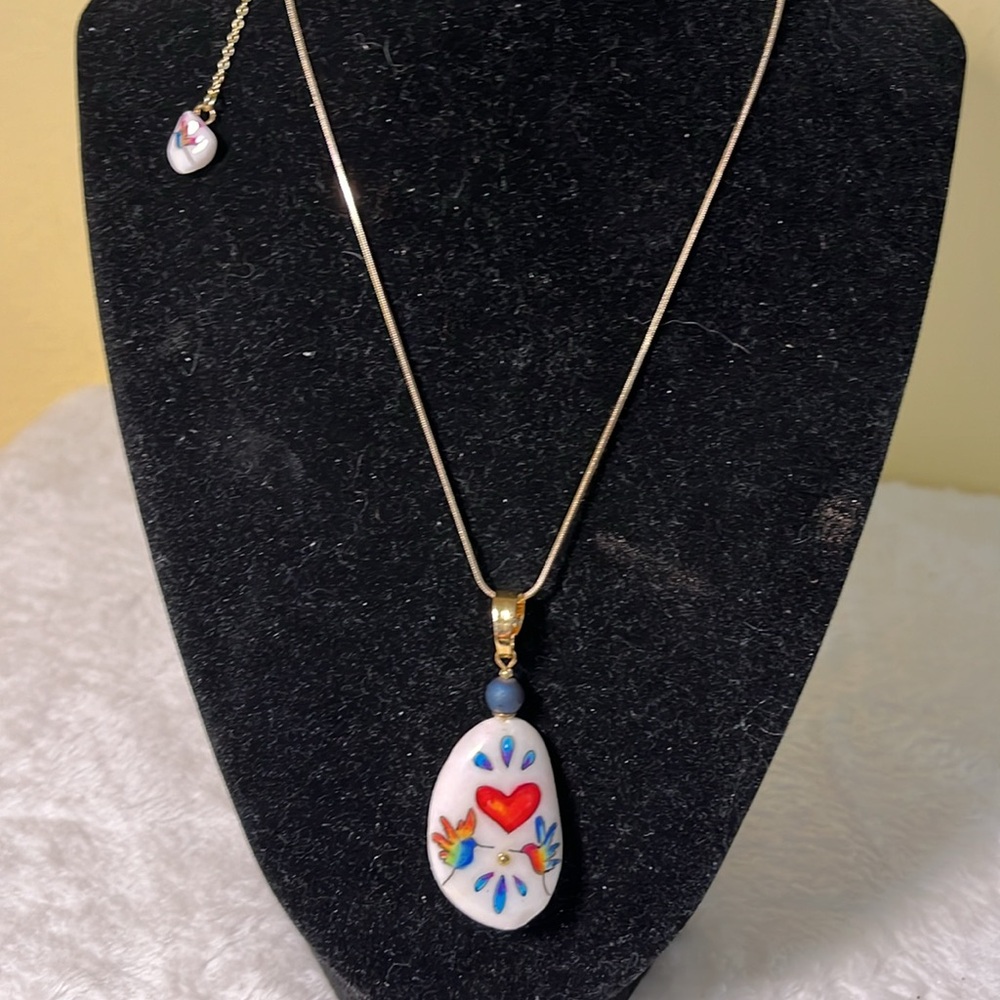 Necklace White with hand painted hummingbirds & hearts extender, hummingbird